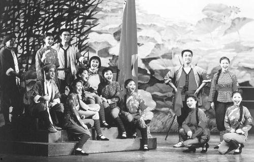 洪湖赤卫队,烽火岁月中的红色传奇